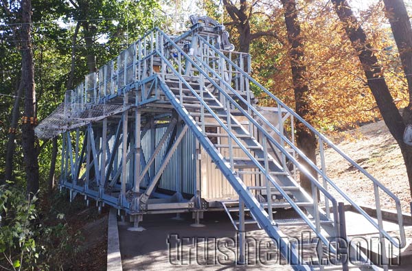 Стартовая площадка канатной дороги через Днепр в Киеве